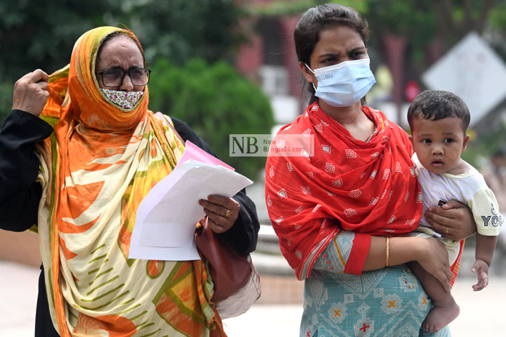 গরমে ডায়রিয়া-কলেরাসহ নানা রোগে ভুগে প্রতিদিনই বাড়ছে রাজধানীর শিশু হাসপাতালে রোগীর সংখ্যা। ছবি: পিয়াস বিশ্বাস/নিউজবাংলা