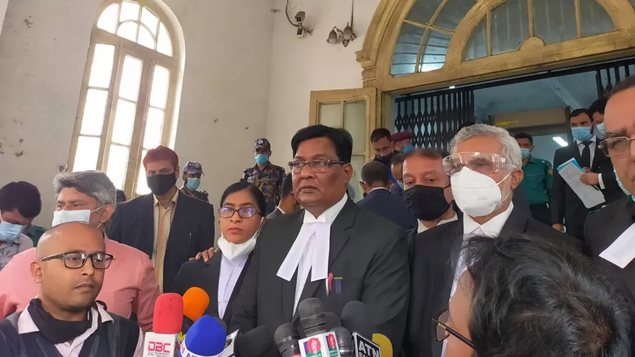 মানবতাবিরোধী অপরাধে ৩ জনের কারাদন্ড