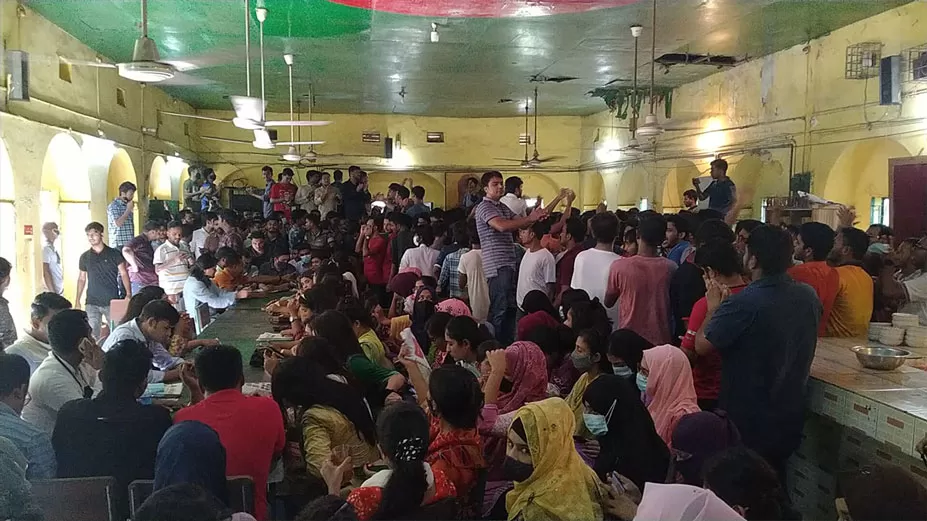মধুতে এসে জায়গা পেল না ছাত্রদল