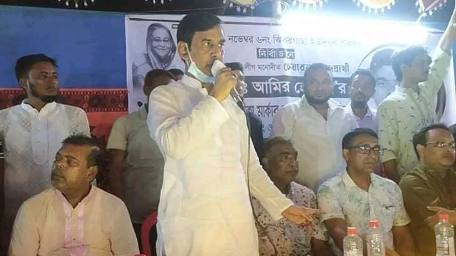 ‘নৌকায় ভোট দেন, না হলে আত্মীয়ের বাড়ি গিয়ে গরু-মুরগি খান’