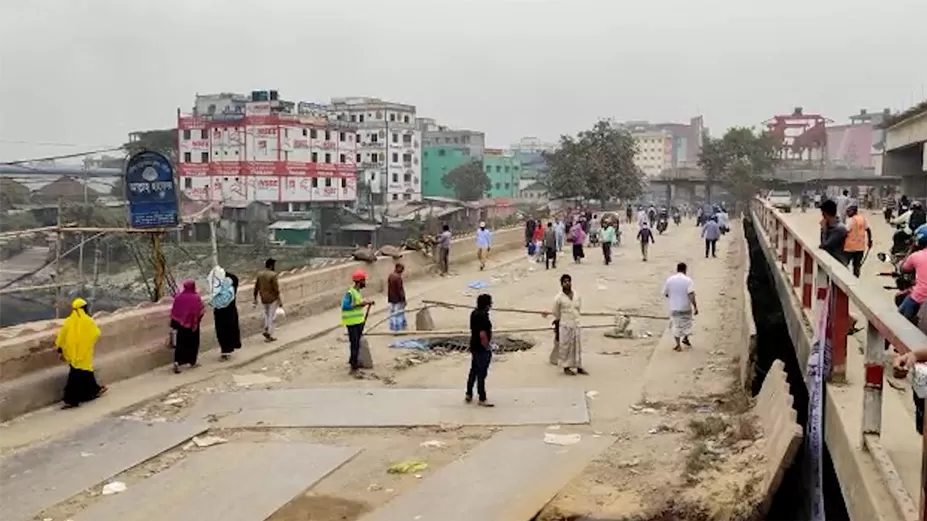 টঙ্গী ব্রিজ বন্ধ: গাজীপুরে যানজট
