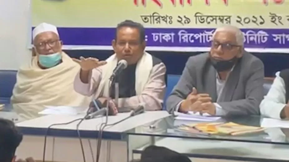 ফেঁসে গিয়ে যা বললেন সেই আ. লীগ নেতা 