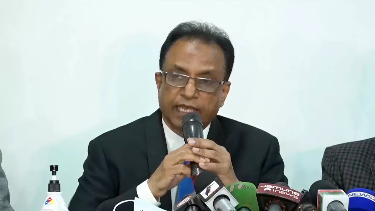 খালেদার স্বাস্থ্য নিয়ে চিকিৎসকদের ব্রিফিং