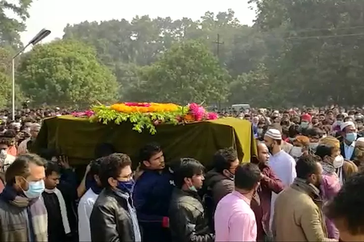 রাবি ছাত্রের মরদেহ বাড়ির পথে