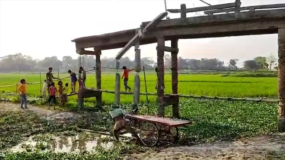২৬ বছরেও সংযোগ সড়ক পায়নি সেতুটি 