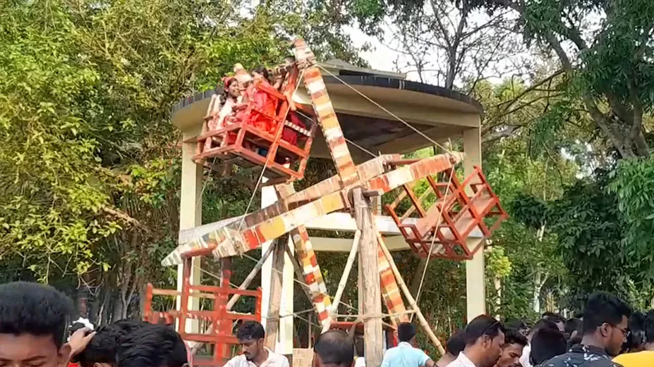ঐতিহ্যবাহী চৈত্র মেলা