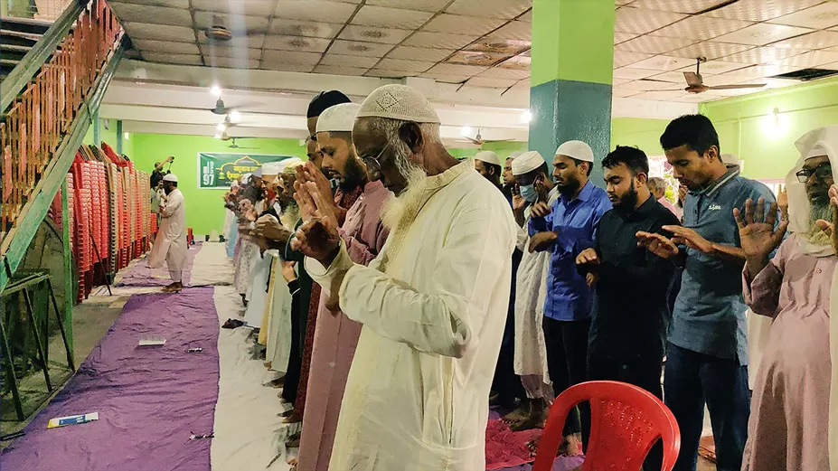 সৌদির চাঁদে ঈদ দেশের বিভিন্ন জায়গায় 