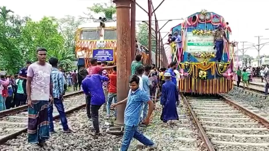 জলপাইগুড়ি থেকে ঢাকায় মিতালী এক্সপ্রেস