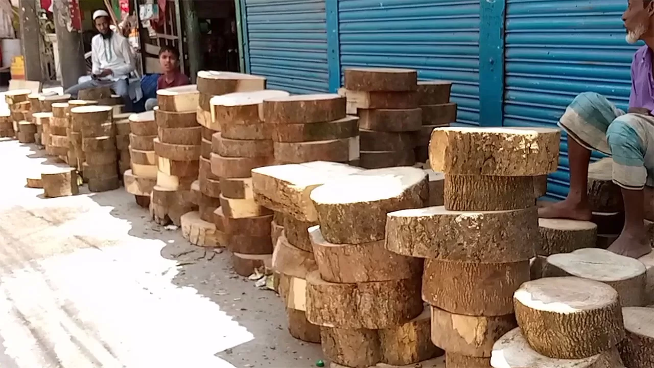 ঈদের আগে জমে উঠেছে গইড়ার বাজার