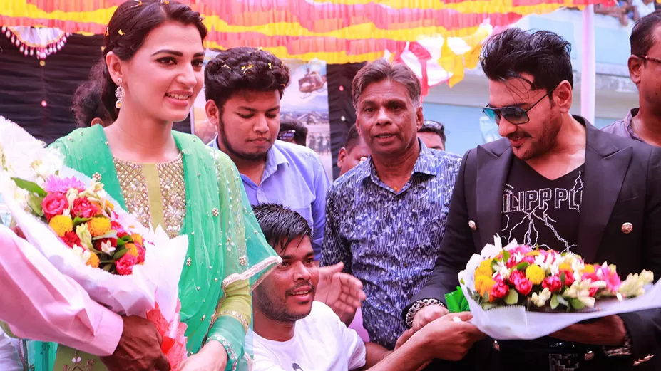 শারীরিক প্রতিবন্ধী ভক্তকে চিকিৎসার প্রতিশ্রুতি অনন্তর