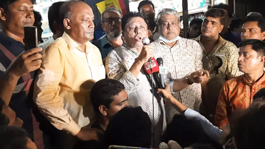 মহরমকে স্থায়ীভাবে চাকরি থেকে বরখাস্ত করতে হবে