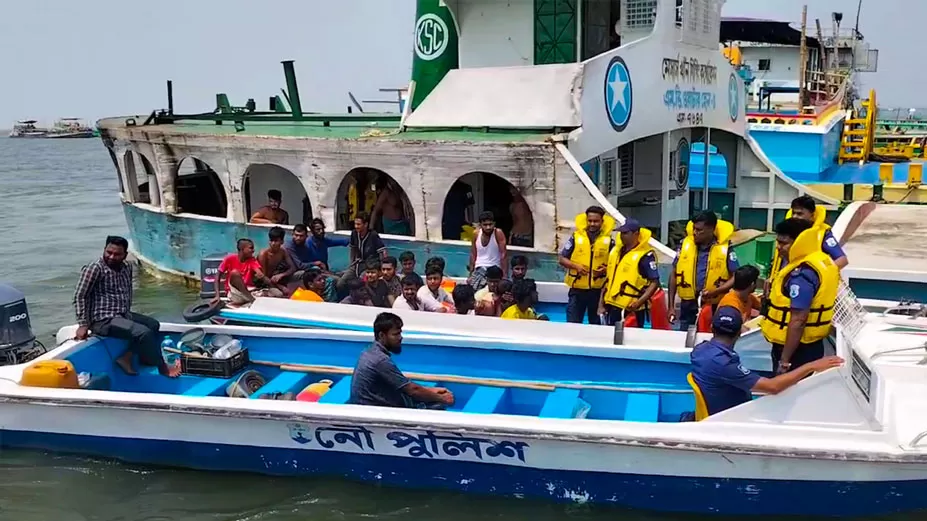 বালুবাহী ৫০ বাল্কহেড জব্দ 