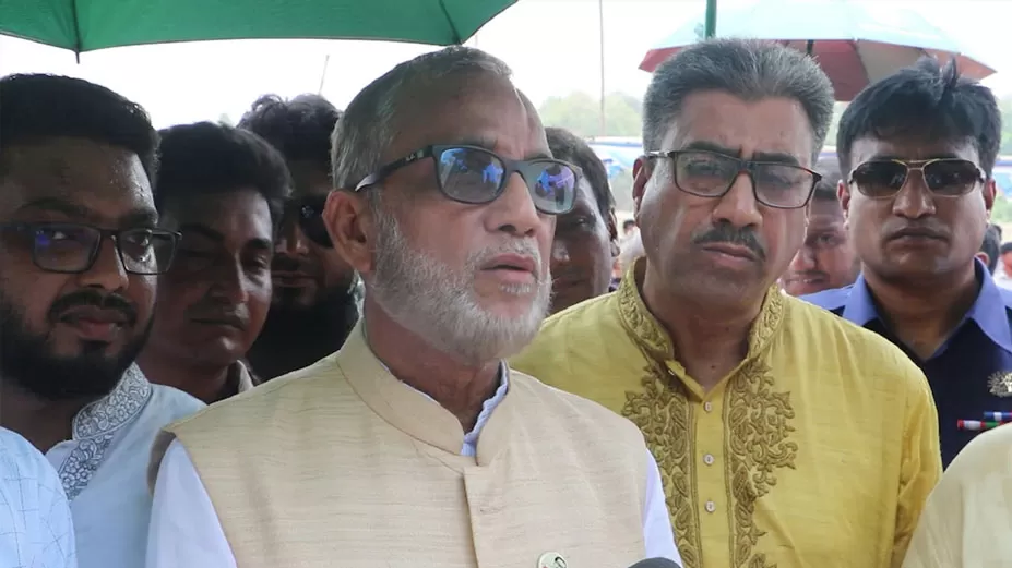 পরিবেশ রক্ষায় সাধারণ মানুষকে পাশে চান বনমন্ত্রী
