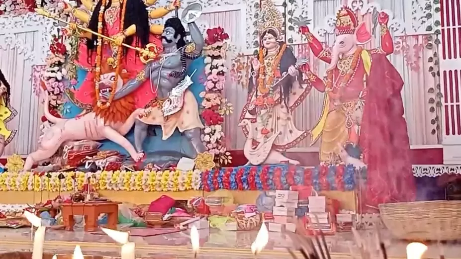 ঝালকাঠির পূজা মণ্ডপ পরিদর্শনে আনসার ভিডিপি
