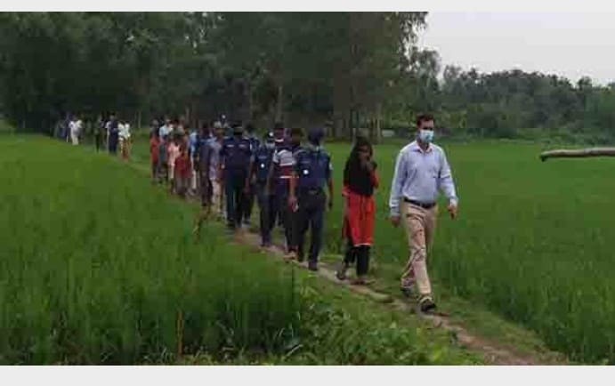 নিজের বাল্য বিয়ে ঠেকাল কিশোরী