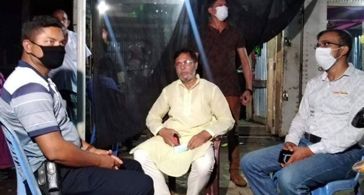 হামলার শঙ্কায় রিফাতের বাড়িতে পুলিশ
