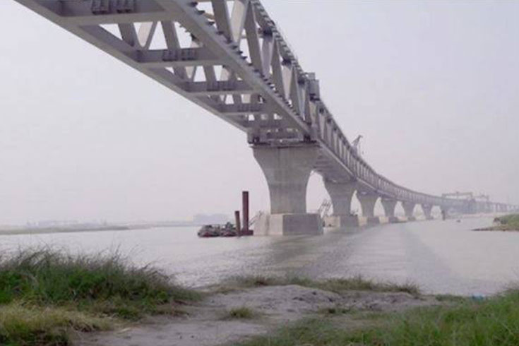 পদ্মায়-বসছে-নতুন-স্প্যান