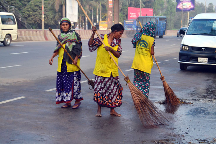 শ্রমিকের দৈনিক মজুরি ১০০ টাকা বাড়ল