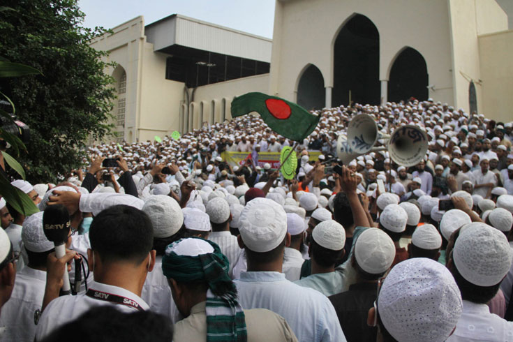 পুরুষকে বাঘ, নারীকে খাবারের সঙ্গে তুলনা