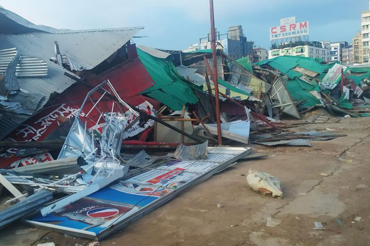 সুগন্ধা-পয়েন্টে-উচ্ছেদের-সময়-হামলায়-মামলা