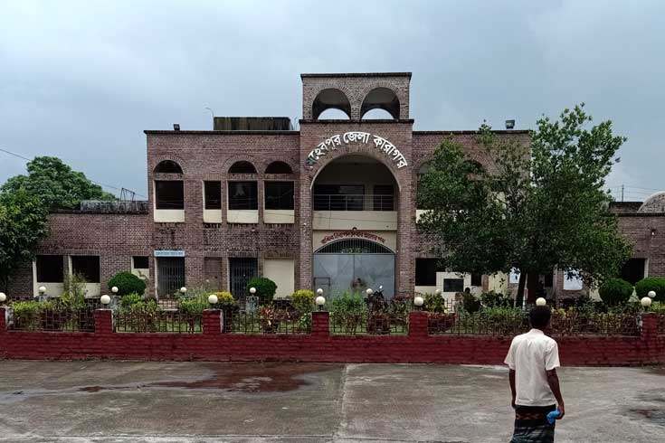 দুই ফারুকের বন্ধুত্ব, পরকীয়ার জেরে এক ফারুক খুন  