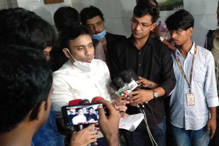মালিক-ভুয়া-চিকিৎসক-কারাগারে-হাসপাতালে-তালা