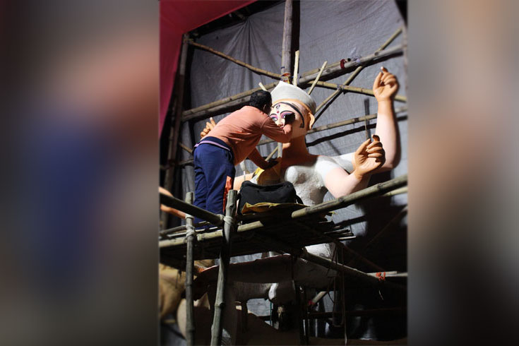 কালী, জগদ্ধাত্রী ও ছট পূজাতেও বাড়তি সতর্কতা 