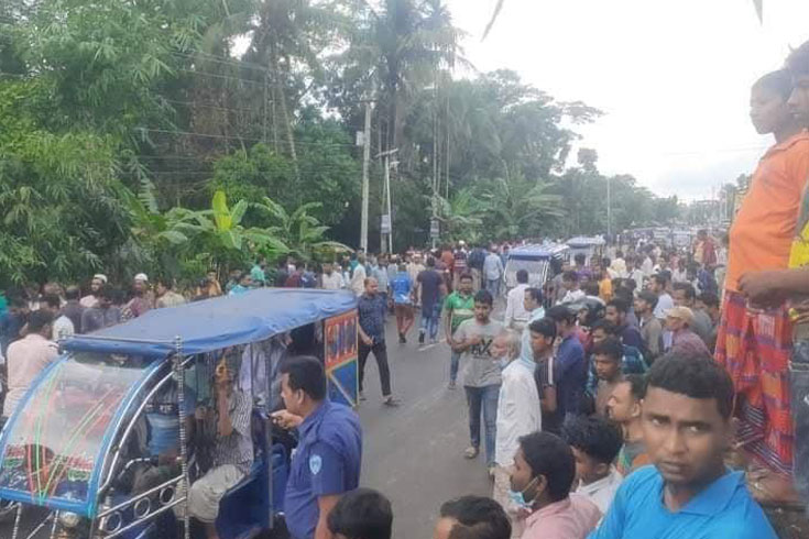 সড়কে-প্রাণ-গেল-মোটরসাইকেল-আরোহী-৩-কিশোরের