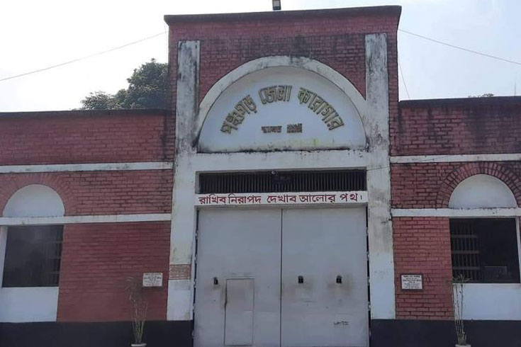 বখাটের অত্যাচারে কিশোরীর আত্মহত্যার চেষ্টা