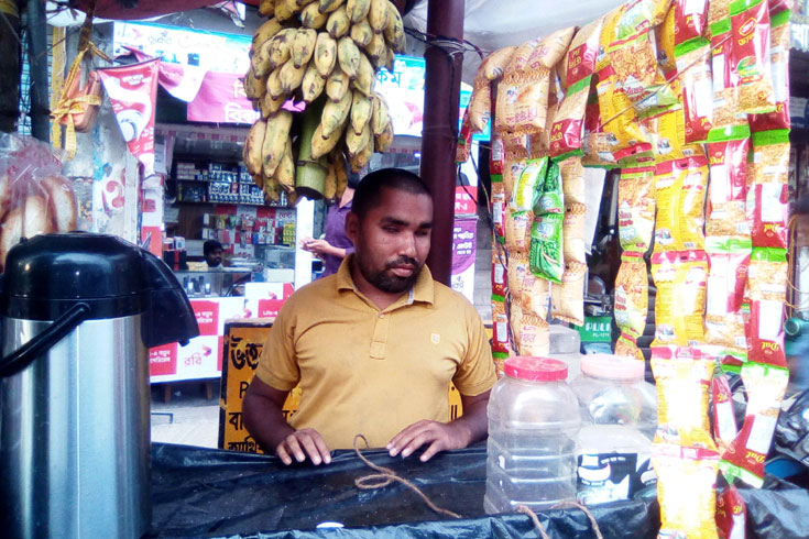 দৃষ্টিহীনরা-বোঝা-নয়-প্রমাণ-করতে-চান-জসিম