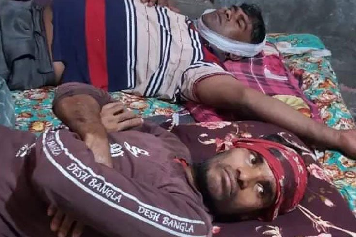 দুই-প্রার্থীর-সমর্থকদের-সংঘর্ষ-পুলিশের-মোটরসাইকেলে-আগুন