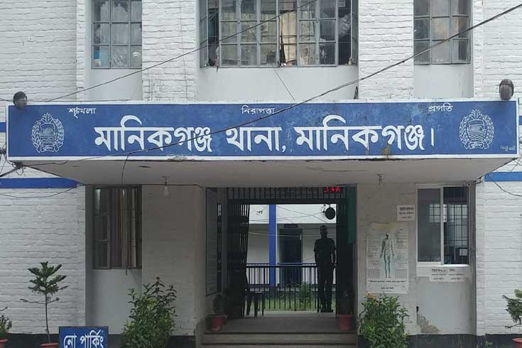 কালিগঙ্গায় মিলল অজ্ঞাত কিশোরের লাশ