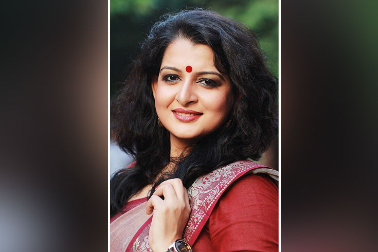 কণ্ঠশিল্পী দেবলীনা সুরের নতুন যাত্রা