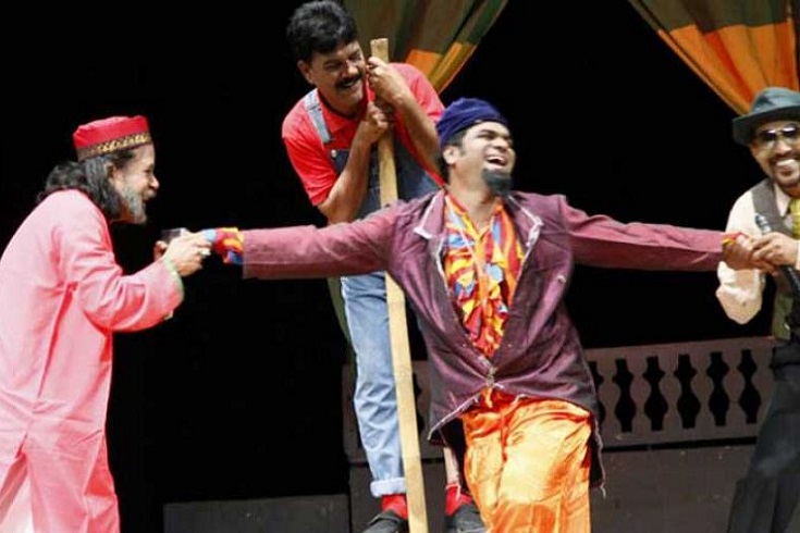 হাসির নাটক ‘পেজগী’র ১১৮তম মঞ্চায়ন