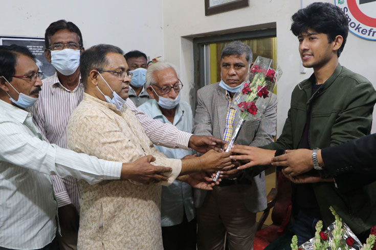 উত্ত্যক্ত যতদিন, যুদ্ধ ততদিন: সাদাত