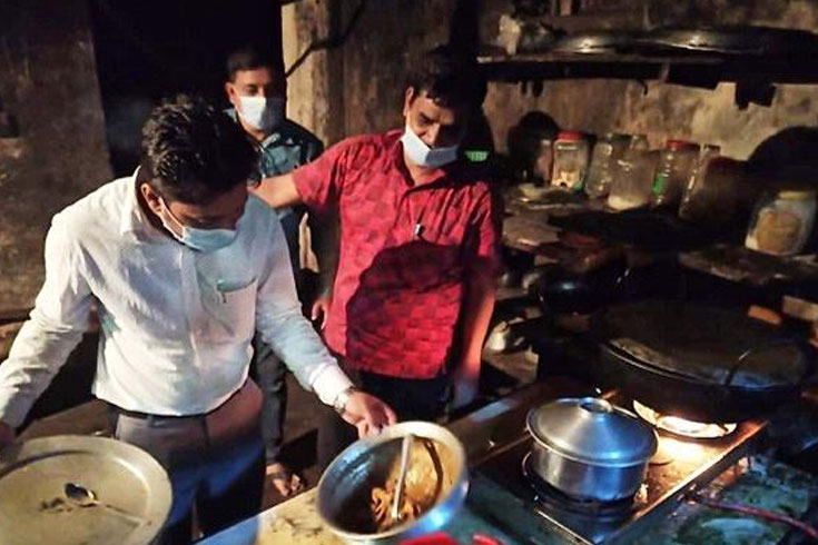 দুই-রেস্টুরেন্টকে-জরিমানা