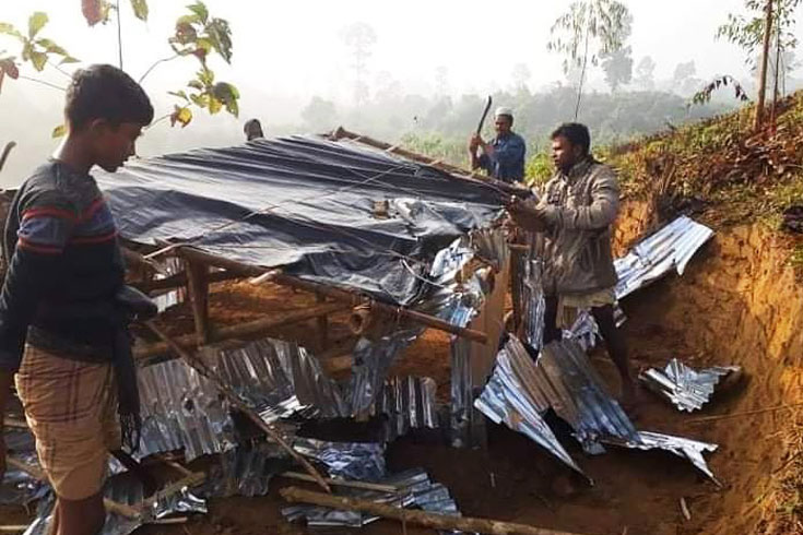 ৪০-স্থাপনা-গুঁড়িয়ে-বনের-জমি-উদ্ধার