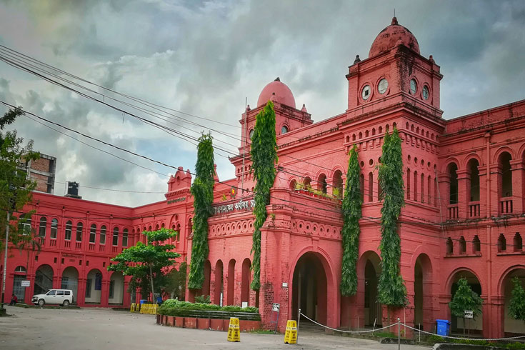 যৌনাঙ্গে-পেট্রল-ঢেলে-আগুন-স্বামী-৩-দিনের-রিমান্ডে