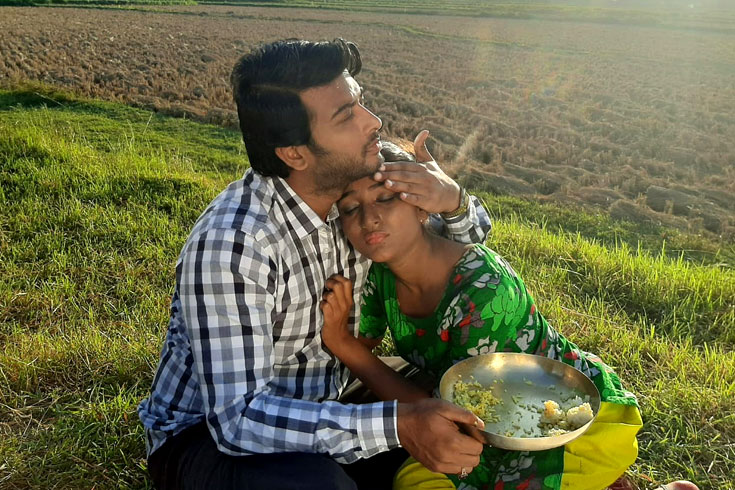 সাঁওতালদের-নিয়ে-সিনেমা-সুজুকির-শুটিং-শেষ