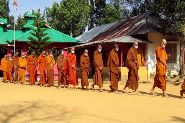 সরকারের-সহায়তা-চান-বৌদ্ধ-লুরিরা