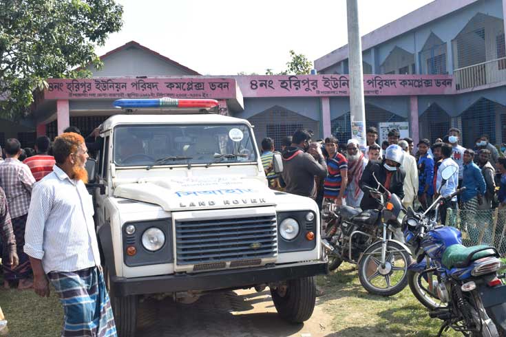 ইউনিয়ন-পরিষদের-কক্ষে-ঝুলন্ত-লাশ
