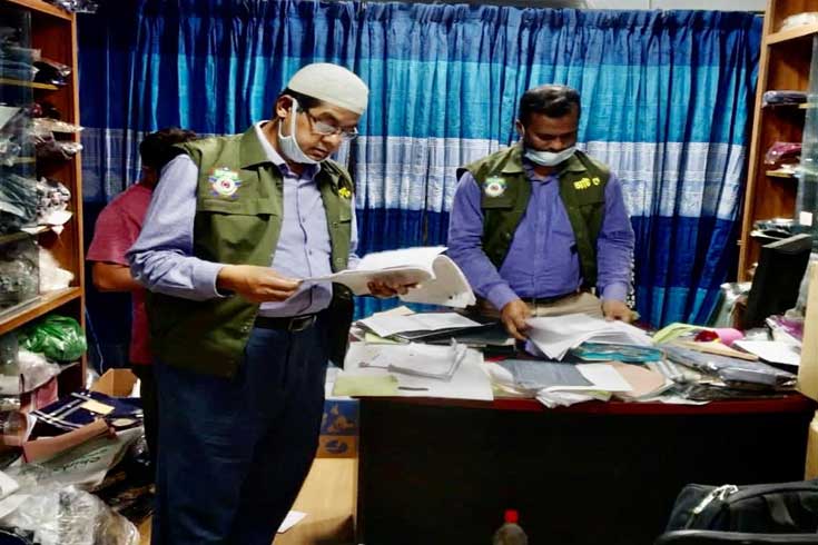 অনলাইন-শপিং-প্লাটফর্ম-শার্টোলজিতে-ভ্যাট-গোয়েন্দার-অভিযান