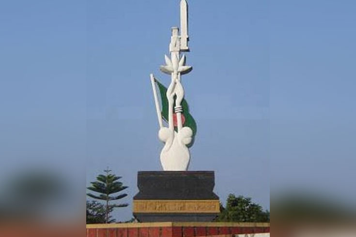 ঝিনাইগাতী  হানাদারমুক্ত হয় আজ