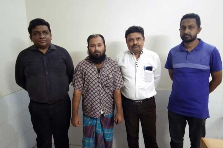 ৩৫-বছর-পর-দুই-পায়ে-হাঁটছেন-স্বপন