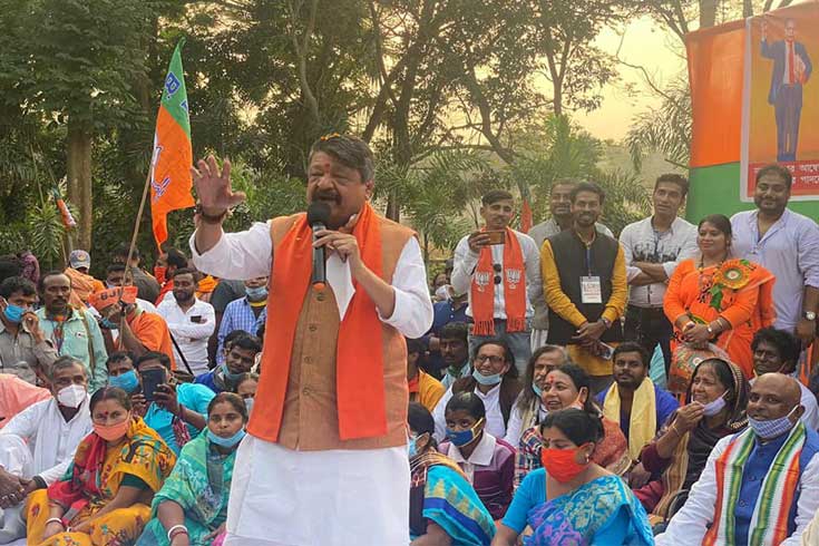 হিন্দু-উদ্বাস্তুদের-নাগরিকত্বের-প্রতিশ্রুতি-বিজেপির