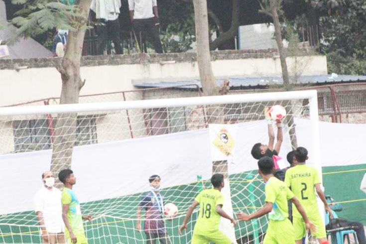 একাডেমি কাপের ফাইনালে এফসি ইউনাইটেড ও ওয়ারিয়র