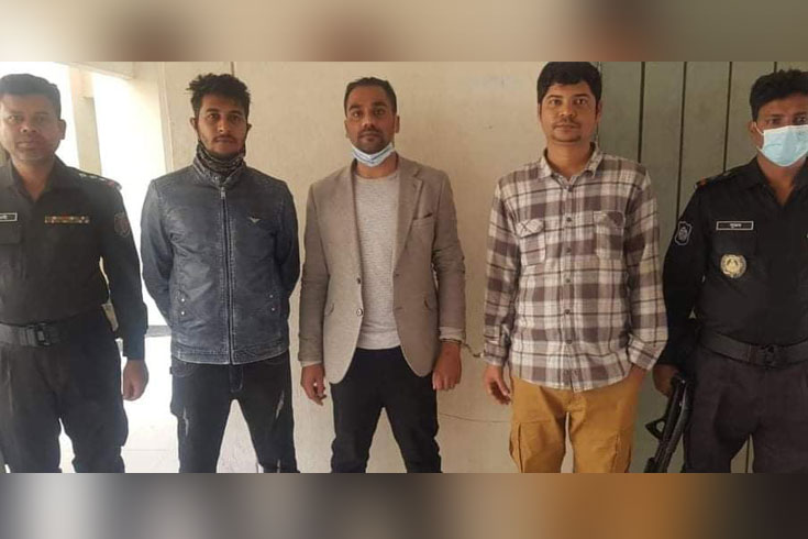 র‍্যাব-পেটালেন-চেয়ারম্যানপুত্র