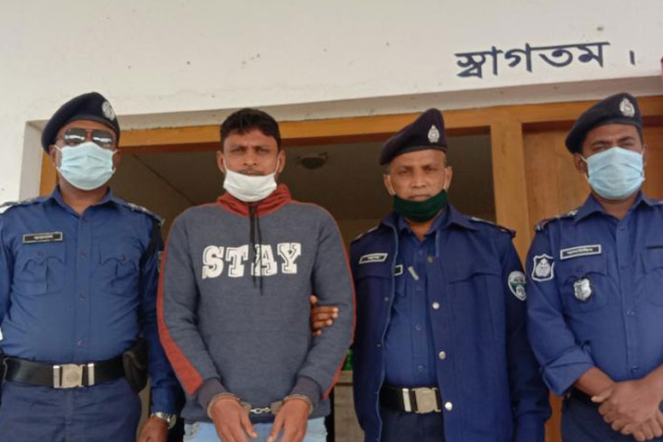 দফতরিকে-গাছে-বেঁধে-নির্যাতন-আসামি-গ্রেফতার