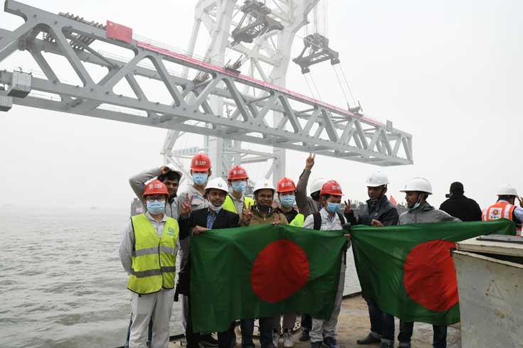 পদ্মা-সেতু-শেষ-স্প্যানের-অপেক্ষা