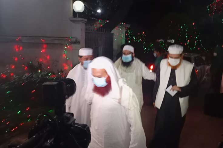 ভাস্কর্য-নিয়ে-বৈঠক-জানাবেন-স্বরাষ্ট্রমন্ত্রী
